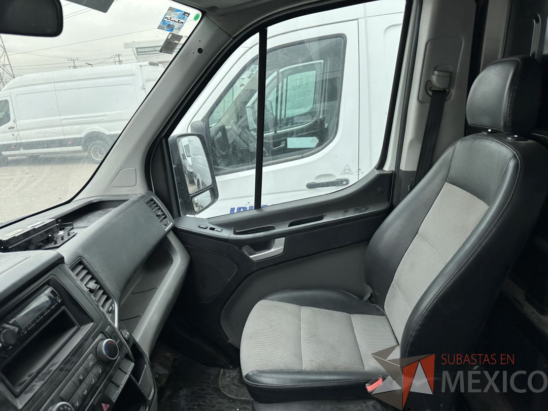 Lote 001 - Camioneta HYUNDAI H350, Año 2021, 451,912 km - Imagen 71