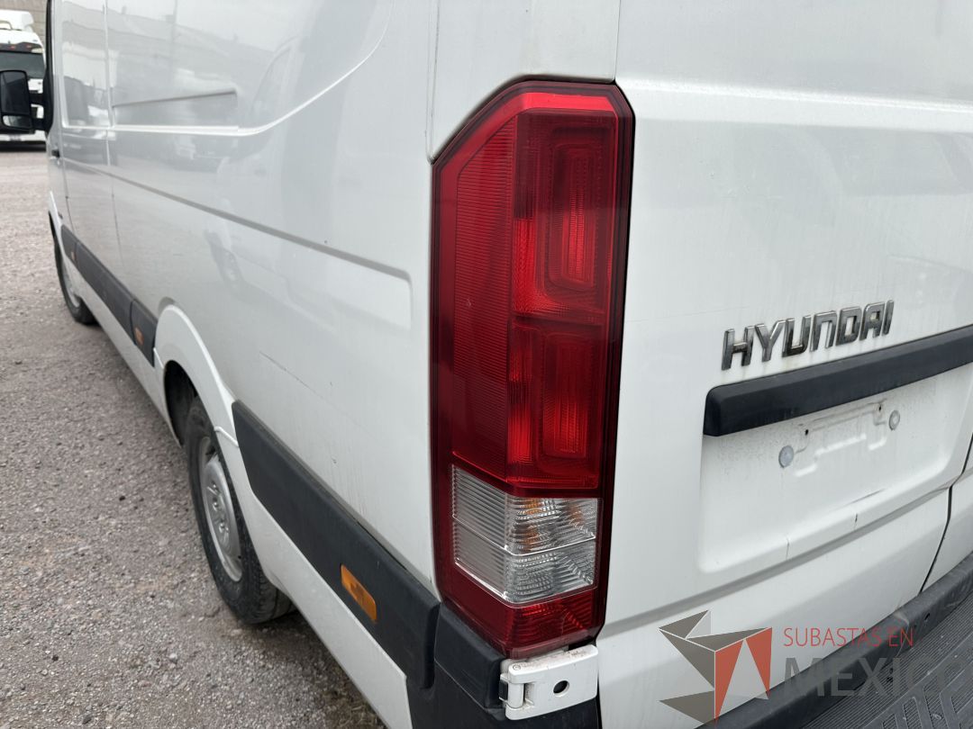Lote 001 - Camioneta HYUNDAI H350, Año 2021, 451,912 km - Imagen 77