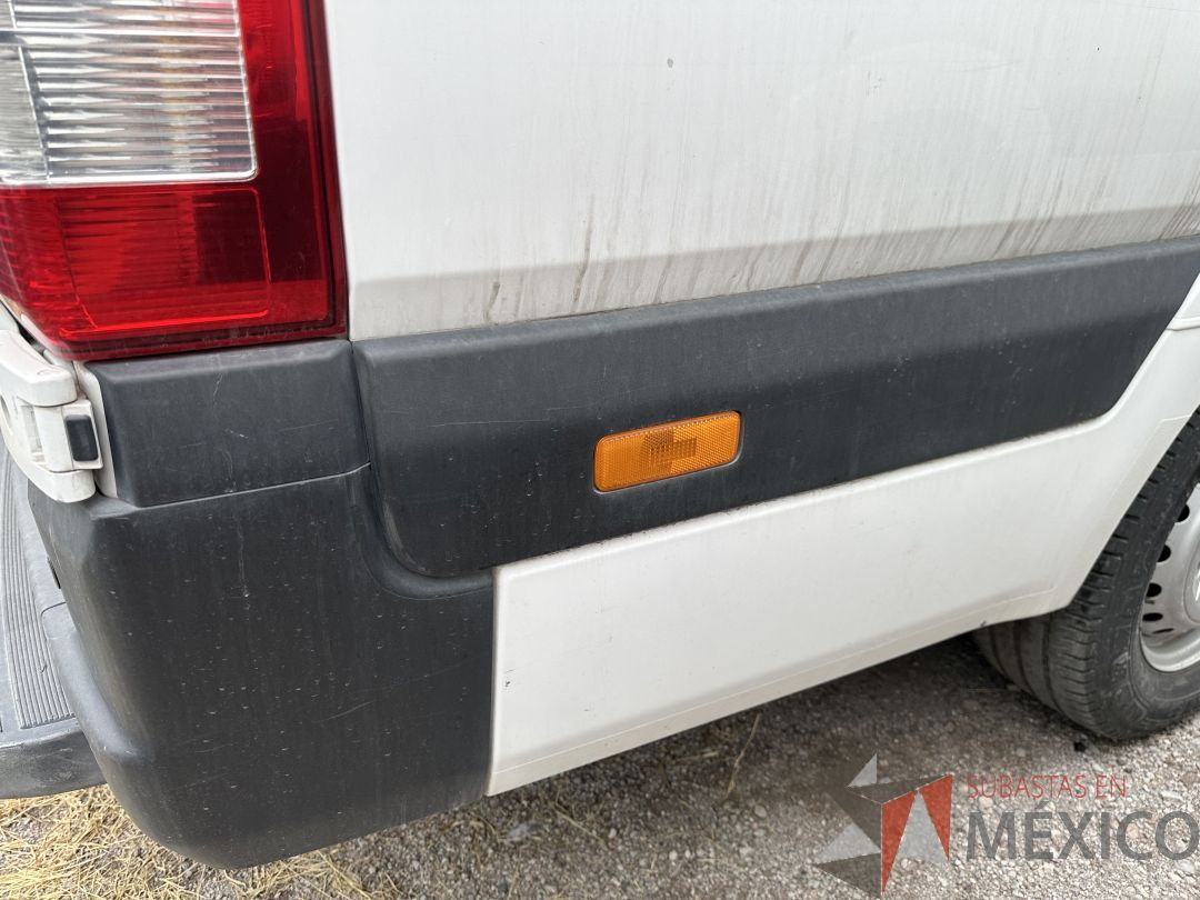 Lote 001 - Camioneta HYUNDAI H350, Año 2021, 451,912 km - Imagen 101