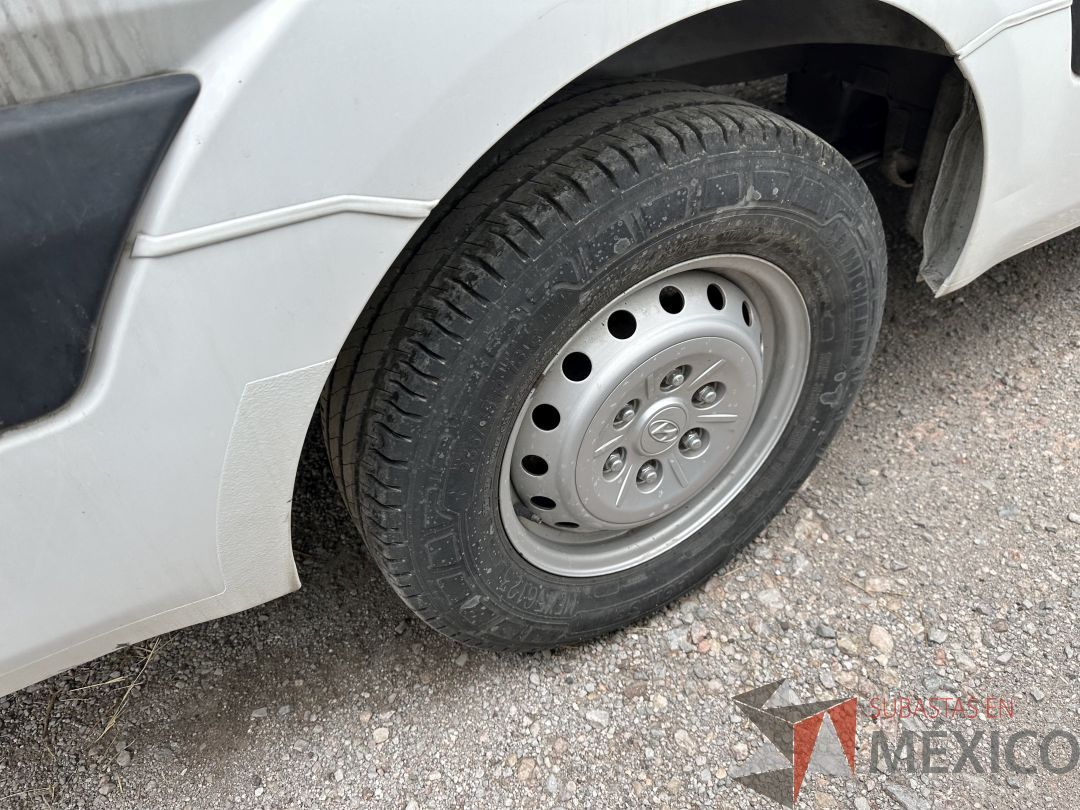 Lote 001 - Camioneta HYUNDAI H350, Año 2021, 451,912 km - Imagen 102