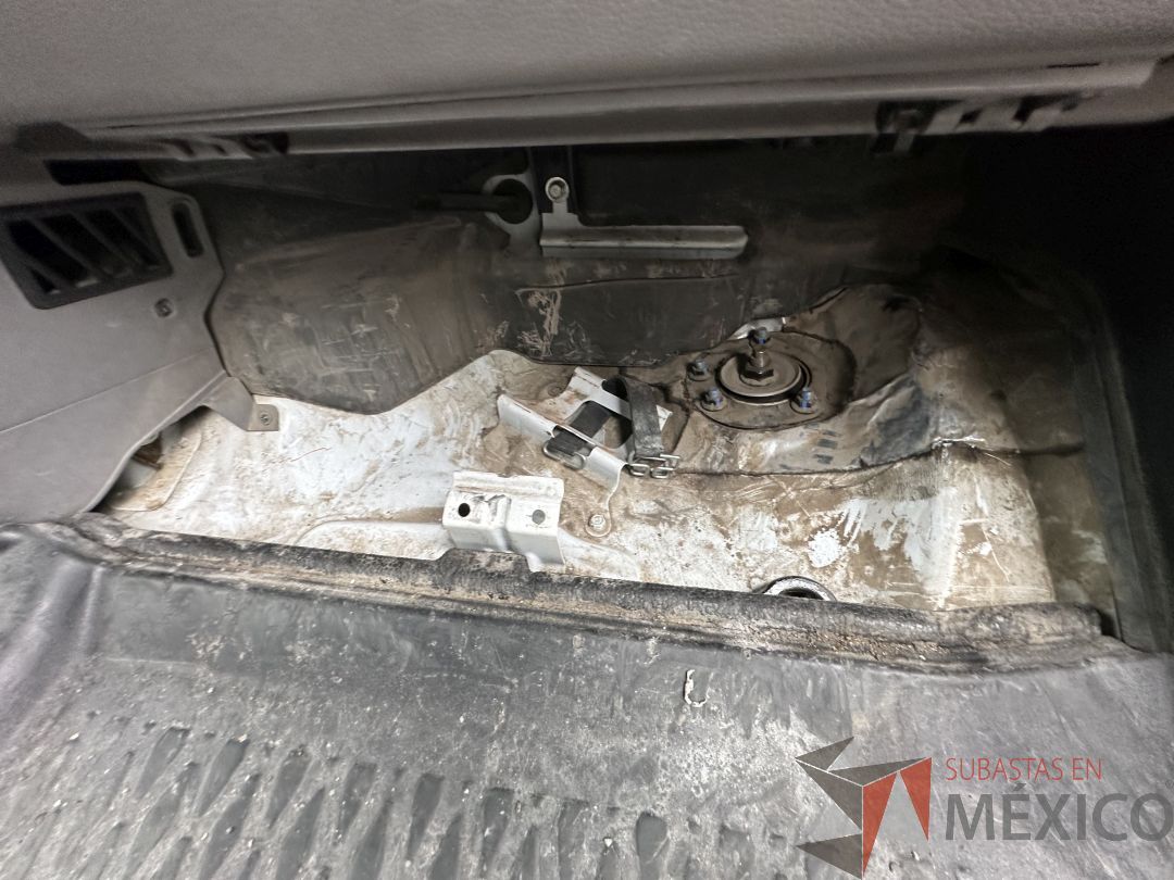 Lote 001 - Camioneta HYUNDAI H350, Año 2021, 451,912 km - Imagen 106
