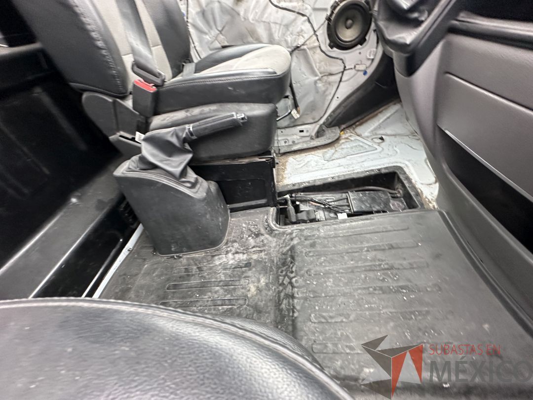 Lote 001 - Camioneta HYUNDAI H350, Año 2021, 451,912 km - Imagen 107