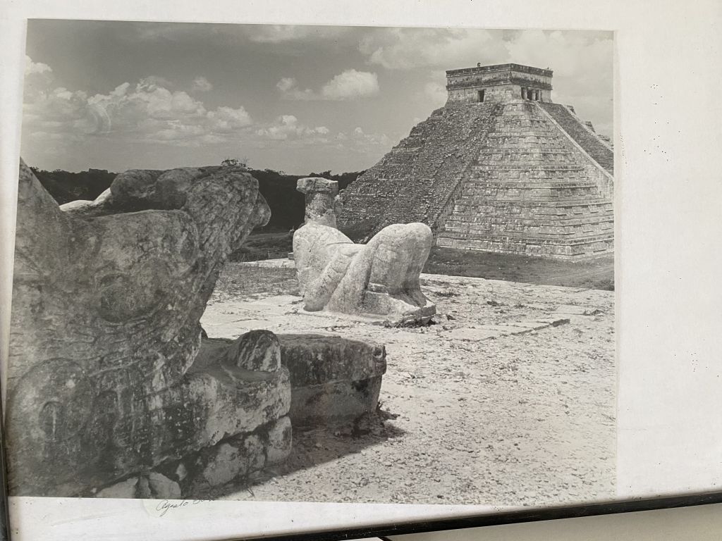 Lote 021 - Armando Salas Portugal - Sin título - Impresión C-Print sobre papel fotográfico Kodak profesional