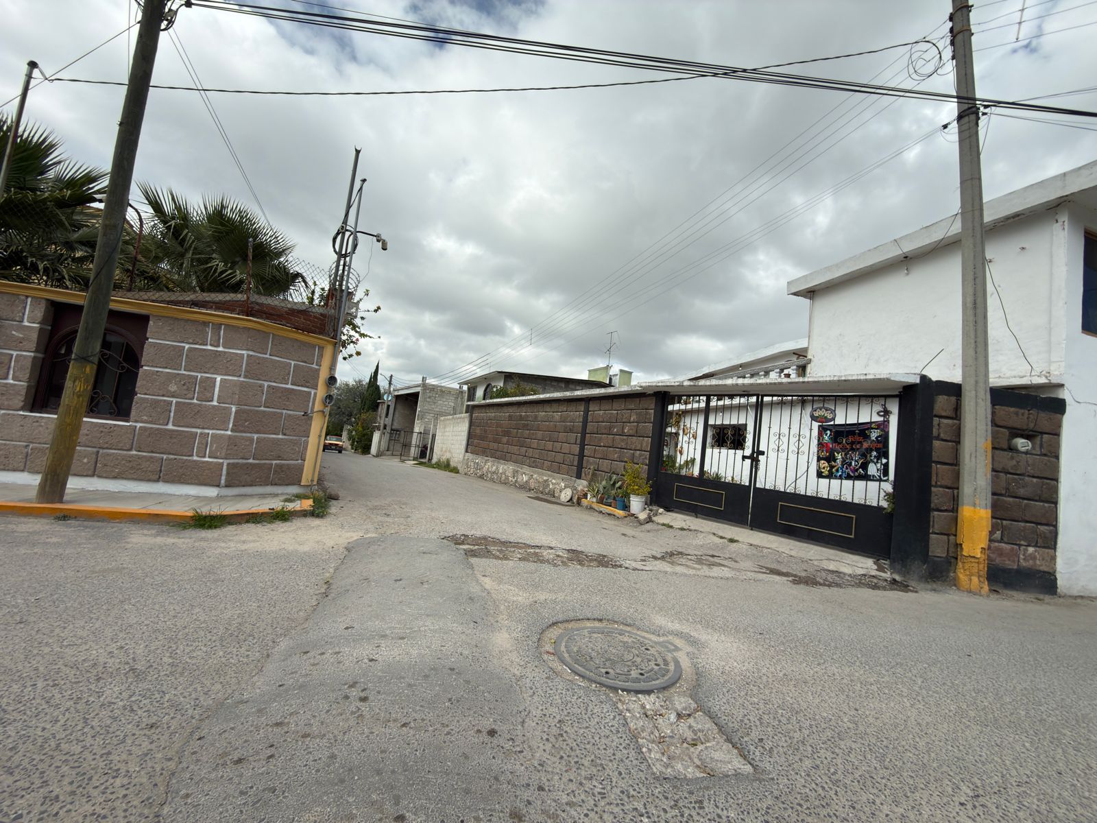 Lote 003 - Casa Habitación de 2 niveles con locales comerciales de 302.34 m2 ubicada en Cda. Insurgentes no. 43, esq. Calle Independencia, la 1a Sección del poblado de Progreso, Municipio de Atotonilco de Tula, Hidalgo. C.P 42987 - Imagen 7