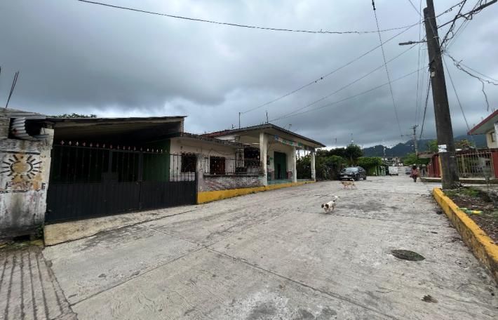 Lote 007 - Casa Habitación de 729 m2 ubicada Una Fracción del Solar Urbano s/n, en la Congregacion de Cristobal Hidalgo del Municipio de Yecuatla, Veracruz, ubicado ahora en Av. 5 de Mayo y Calle 20 de Noviembre, Lote 190, Yecuatla, Veracruz, C.P. 93900 - Imagen 11