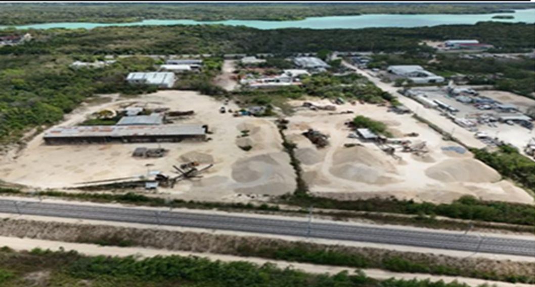 Lote 003 - Terreno industrial de 9,606.60 m2 ubicado en Fracción II, Parcela no. 229 Z2 P1/1, Ejido de Santa Elena, Carretera Federal Chetumal - Huay Pix, LT 45, Othón P. Blanco, Quintana Roo - Imagen 5