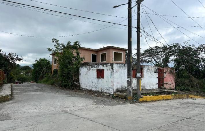 Lote 007 - Casa Habitación de 729 m2 ubicada Una Fracción del Solar Urbano s/n, en la Congregacion de Cristobal Hidalgo del Municipio de Yecuatla, Veracruz, ubicado ahora en Av. 5 de Mayo y Calle 20 de Noviembre, Lote 190, Yecuatla, Veracruz, C.P. 93900 - Imagen 5