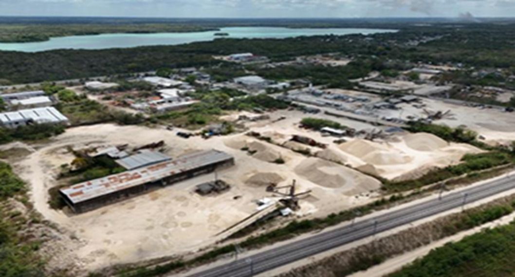 Lote 003 - Terreno industrial de 9,606.60 m2 ubicado en Fracción II, Parcela no. 229 Z2 P1/1, Ejido de Santa Elena, Carretera Federal Chetumal - Huay Pix, LT 45, Othón P. Blanco, Quintana Roo - Imagen 6