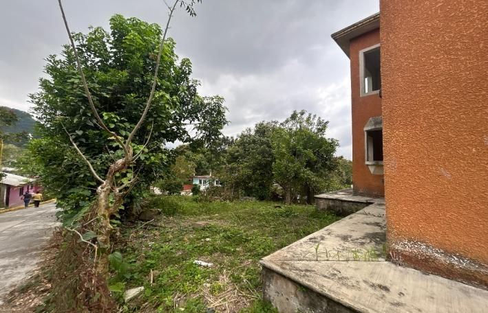 Lote 007 - Casa Habitación de 729 m2 ubicada Una Fracción del Solar Urbano s/n, en la Congregacion de Cristobal Hidalgo del Municipio de Yecuatla, Veracruz, ubicado ahora en Av. 5 de Mayo y Calle 20 de Noviembre, Lote 190, Yecuatla, Veracruz, C.P. 93900 - Imagen 6
