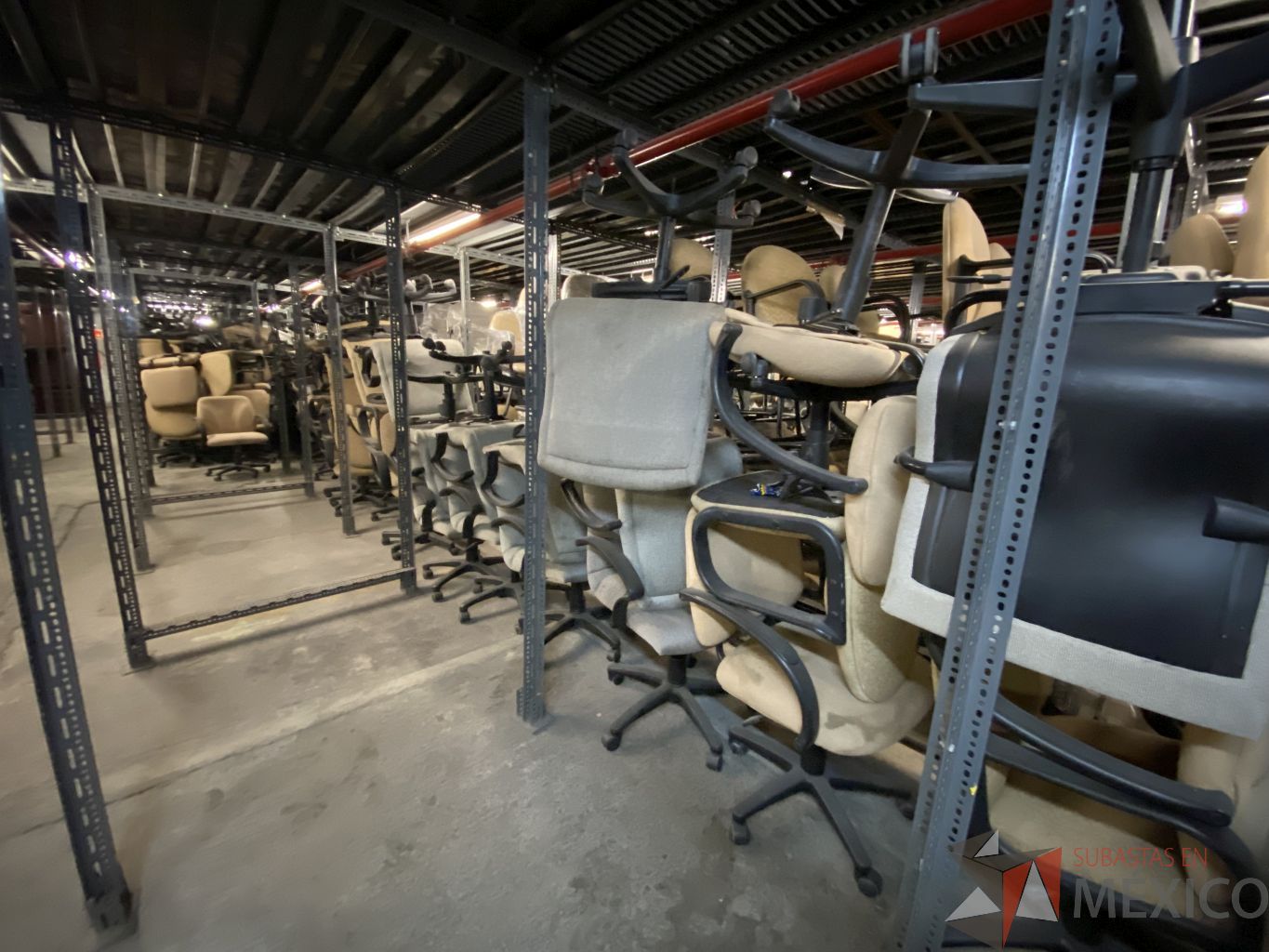 Lote 039 - 170 Sillas operativas diferentes marcas y modelos