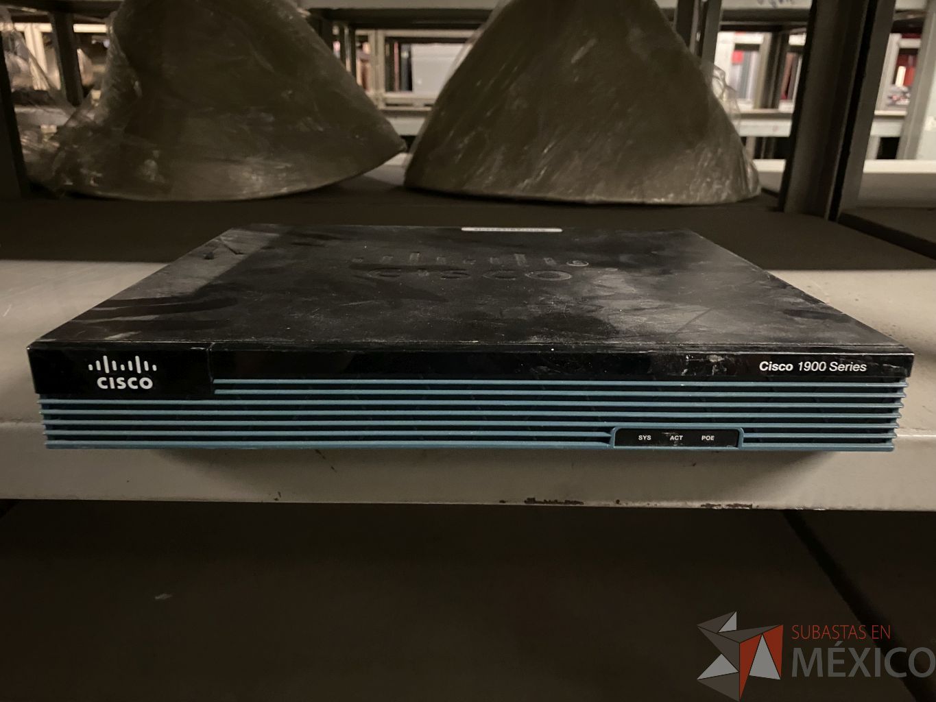Lote 022 - 20 Switch Cisco diferentes modelos - Imagen 11