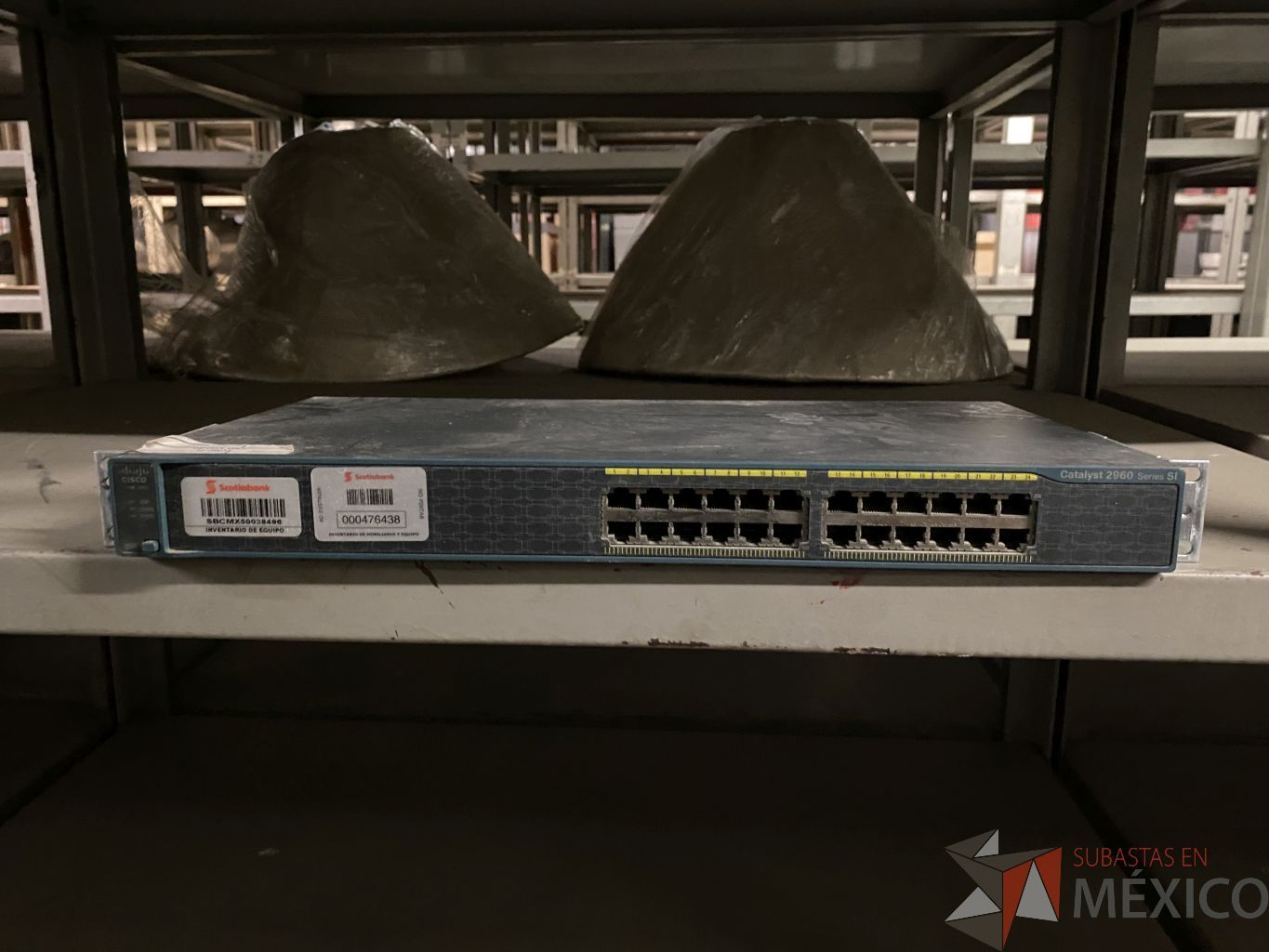 Lote 022 - 20 Switch Cisco diferentes modelos - Imagen 12