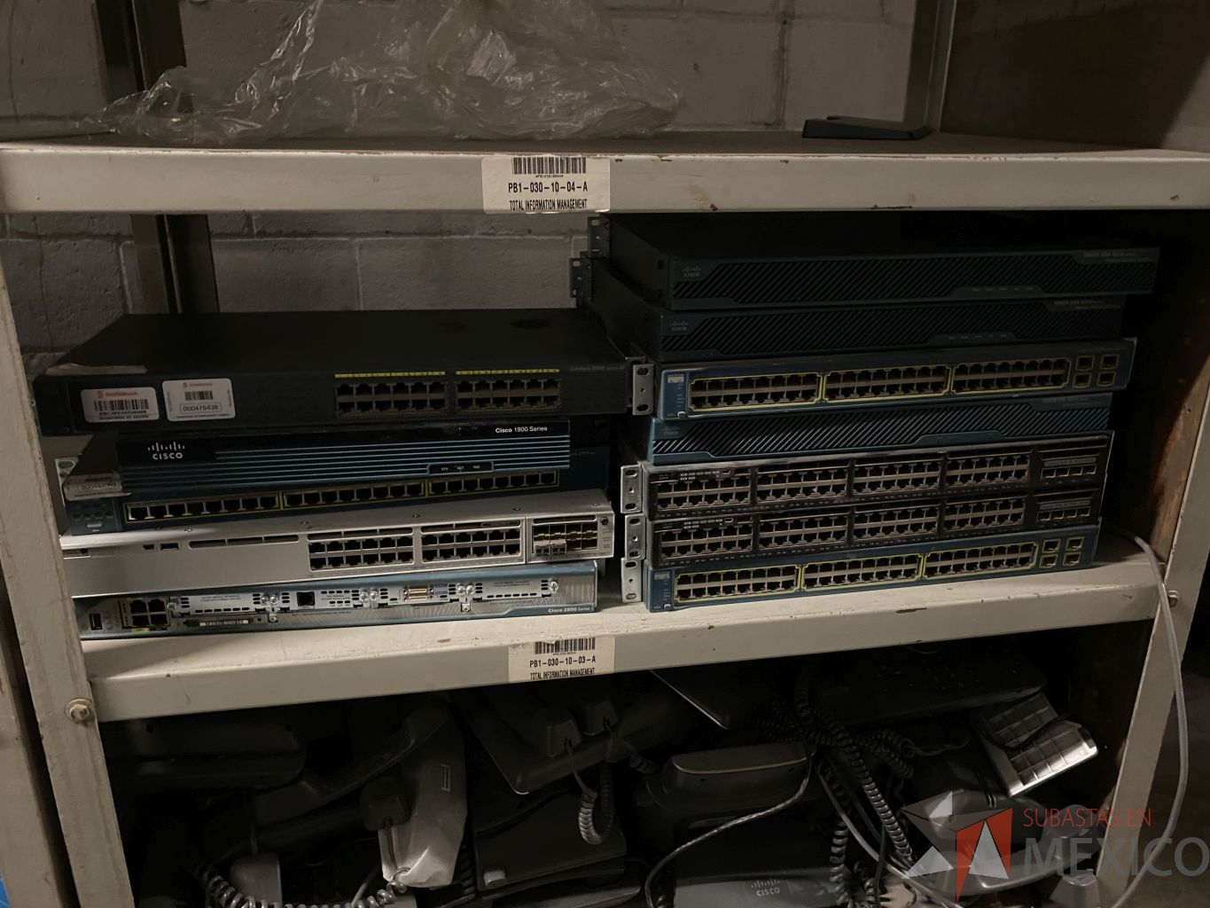 Lote 022 - 20 Switch Cisco diferentes modelos