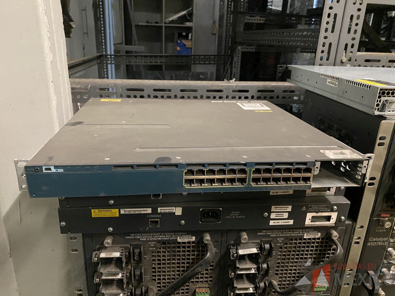 Lote 022 - 20 Switch Cisco diferentes modelos - Imagen 16