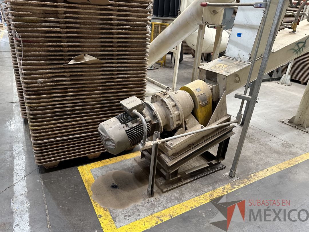 Lote 001 - Equipo semiautomático de fabricación de tarimas de madera aglomerada - Imagen 45