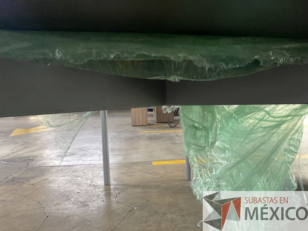 Lote 013 - Lote grupal de Mobiliario (Oficina, Escritorio, Gabinete y Salas de Juntas) - Imagen 20