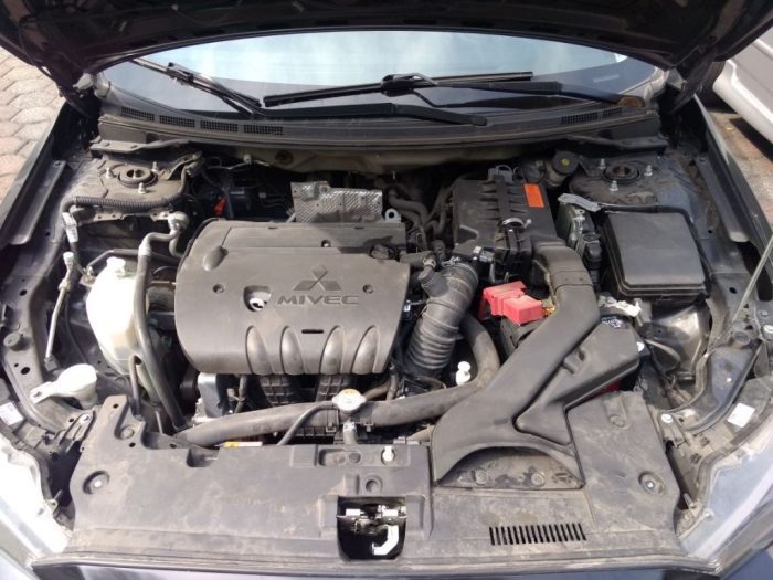 Lote 003 - Mitsubishi Lancer ES CVT 2014 - Imagen 4