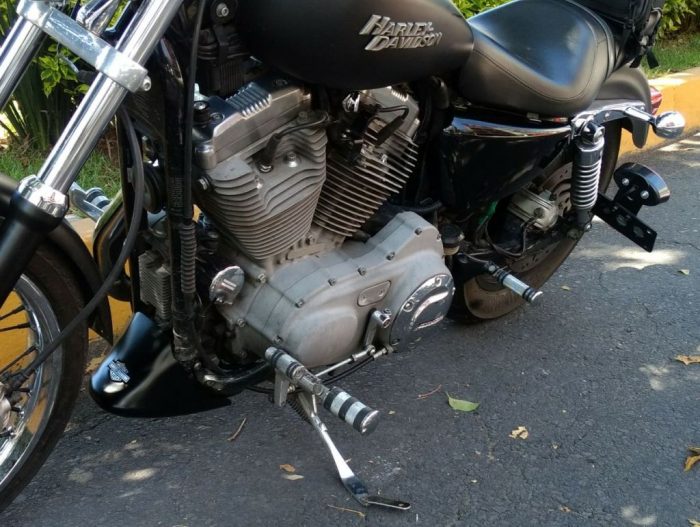 Lote 002 - Motocicleta Harley Davidson Sportster Custom - Imagen 14