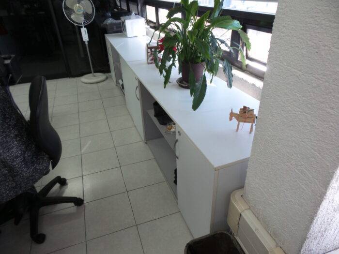 Lote 017 - 1 Credenza - Imagen 7