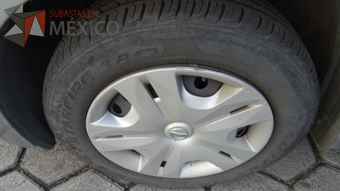 Lote 002 - Nissan TIIDA 2013 Sense T/M 1.8 - Imagen 60