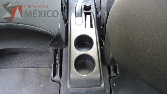 Lote 002 - Nissan TIIDA 2013 Sense T/M 1.8 - Imagen 26
