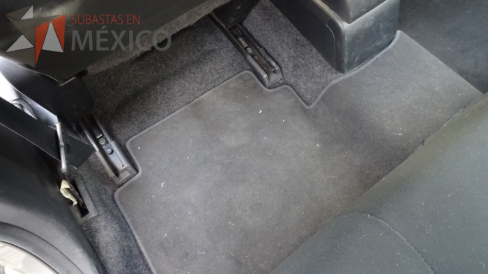 Lote 002 - Nissan TIIDA 2013 Sense T/M 1.8 - Imagen 13