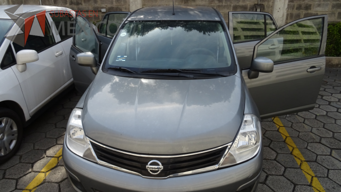 Lote 002 - Nissan TIIDA 2013 Sense T/M 1.8 - Imagen 2
