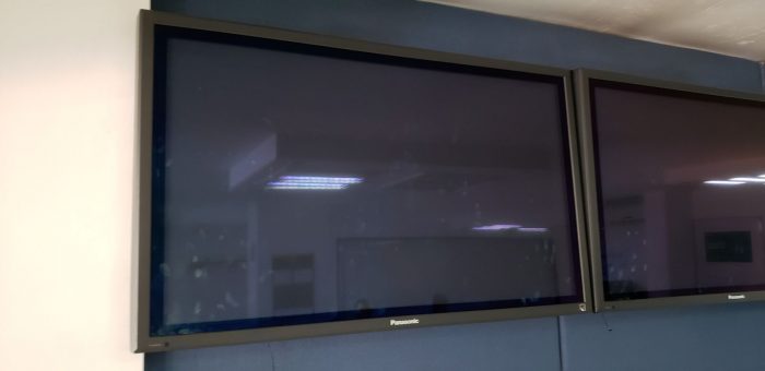 Lote 029 - Pantalla de TV Panasonic 42" - Imagen 3