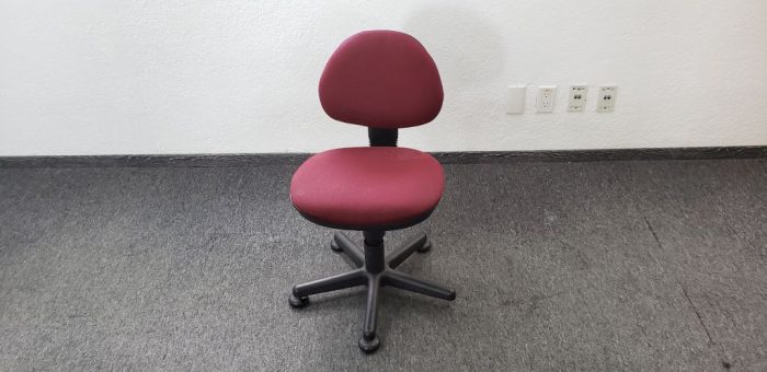 Lote 016 - Lote de mobiliario, Mesas, estación de Trabajo, Sillas, Persiaas, Anaquel, ubicado en Planta Ecatepec - Imagen 23