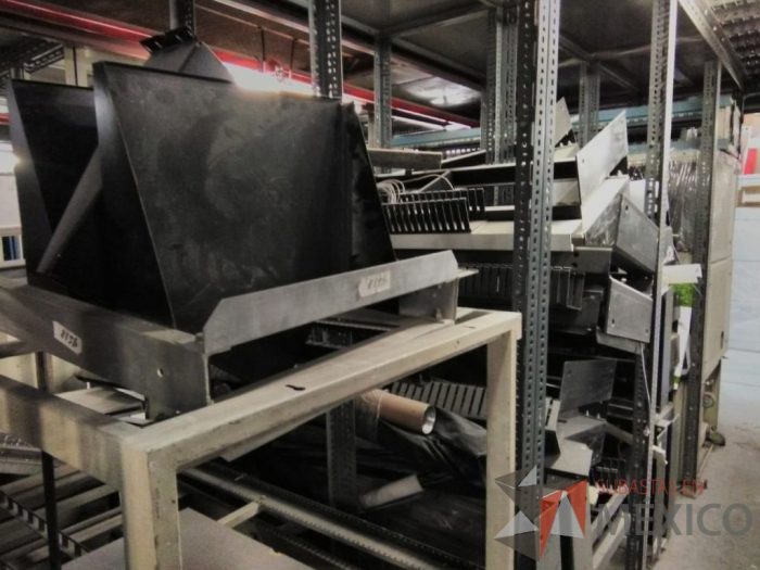 Lote 006 - 50 Rack´s para voz y datos