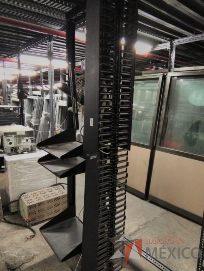 Lote 006 - 50 Rack´s para voz y datos - Imagen 7