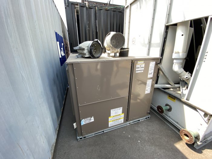 Lote 017 - Aire acondicionado, Marca: YORK, Modelo: ZF120C00A2AAA7A - Imagen 5