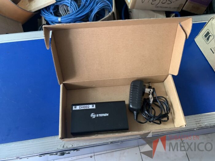 Lote 050 -  2 Distribuidores de video HDMI - Imagen 2