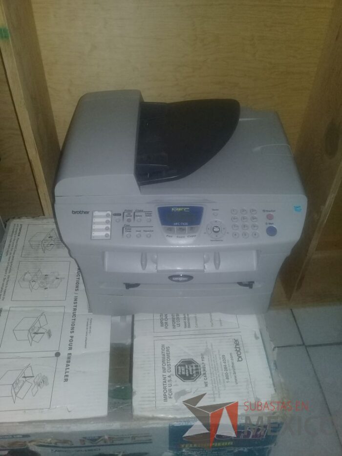 Lote 147 - 3 multifuncionales laser marca Brother (MFC7420,DCP8080DN,DCP7040) y 1 Impresora laser marca HP (PRO8000) p/refacciones - Imagen 6
