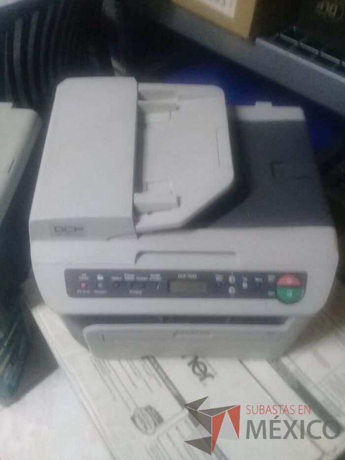 Lote 147 - 3 multifuncionales laser marca Brother (MFC7420,DCP8080DN,DCP7040) y 1 Impresora laser marca HP (PRO8000) p/refacciones - Imagen 9