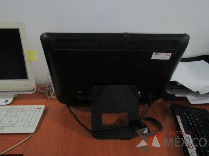 Lote 023 - Computadora All in one, Marca: HP, Modelo: Pavilion 20 - Imagen 3