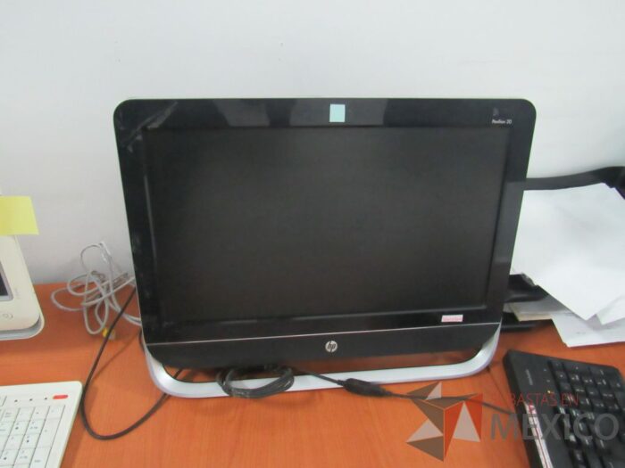 Lote 023 - Computadora All in one, Marca: HP, Modelo: Pavilion 20