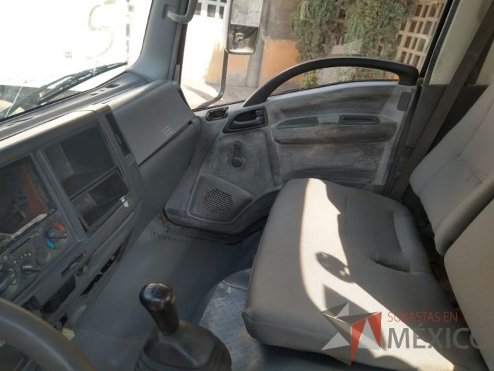 Lote 001 - Camión Isuzu ELF500, Año 2009 tipo Cisterna 4,000 litros - Imagen 12