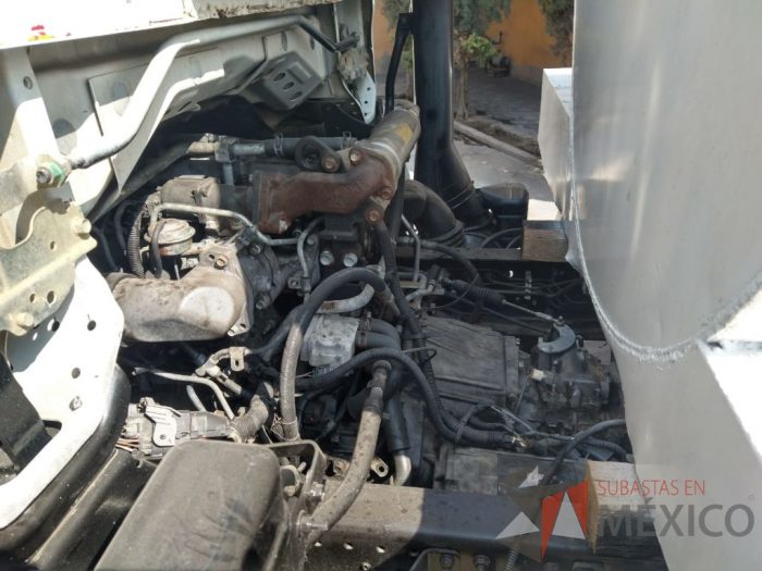 Lote 001 - Camión Isuzu ELF500, Año 2009 tipo Cisterna 4,000 litros - Imagen 13