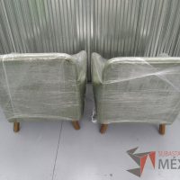 Lote 021 -Sillón de visita en tela color verde con patas de madera - Imagen 6