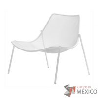 Lote 0018 - 2 Sillones Apilables Round Blanco