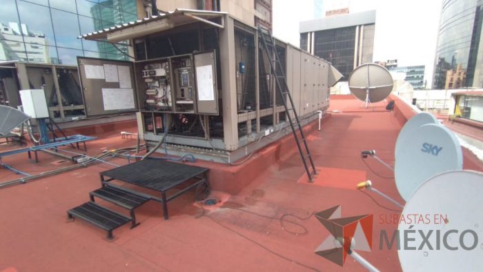 Lote 001 - Aire acondicionado YORK, Modelo: YPAL050CFC46BBDX, 50 TR, con 4 ventiladores. - Imagen 41