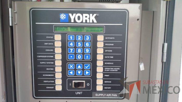 Lote 001 - Aire acondicionado YORK, Modelo: YPAL050CFC46BBDX, 50 TR, con 4 ventiladores. - Imagen 73