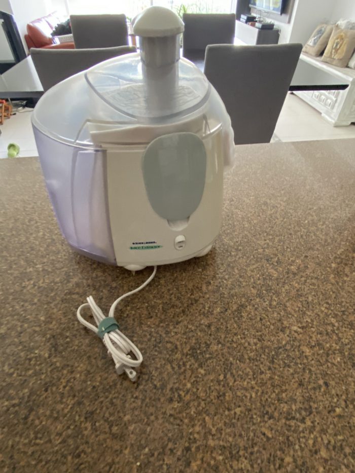 Lote 035 - Extractor de Jugo - Imagen 2