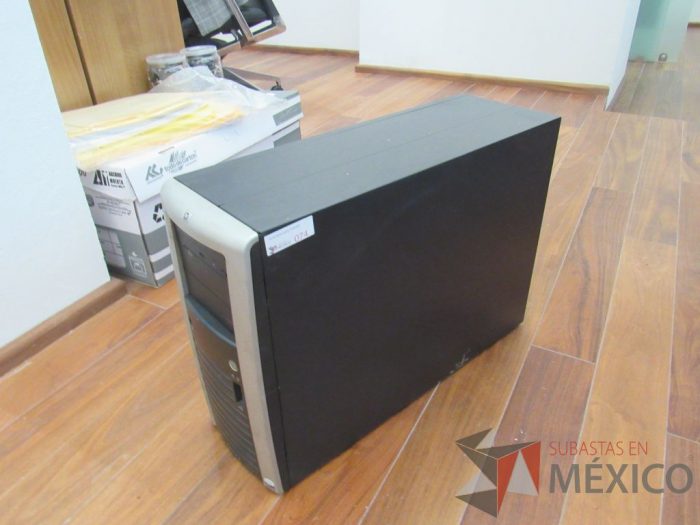 Lote 010 - CPU, Modelo: ProLiant ML150 HP - Imagen 2