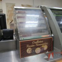 Lote 020 - Despachador para servilletas, Exhibidor de galletas y acomodador de vasos
