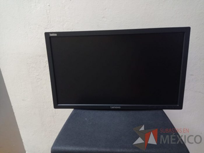 Lote 222 - Monitor sin base 20" HP