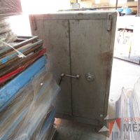 Lote 096 - Caja fuerte contra incendios de 2 puertas - Imagen 2