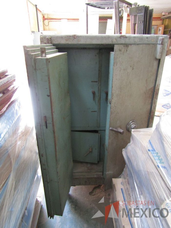 Lote 096 - Caja fuerte contra incendios de 2 puertas - Imagen 6