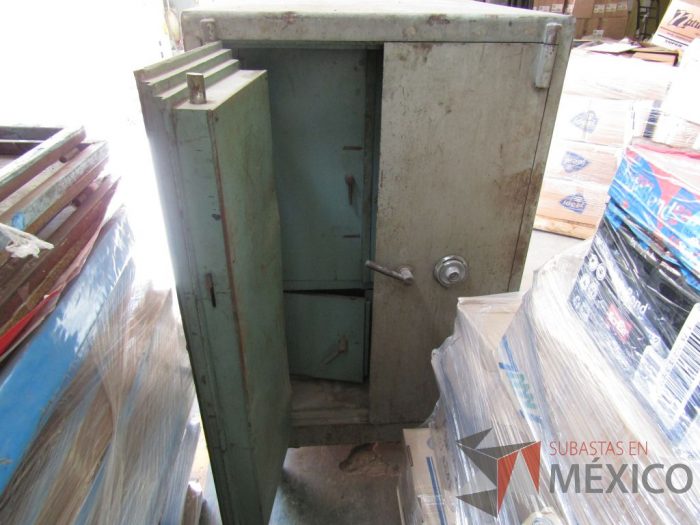 Lote 096 - Caja fuerte contra incendios de 2 puertas - Imagen 14